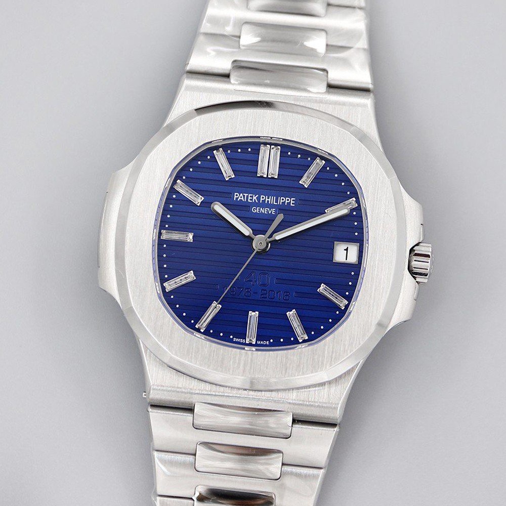 파텍필립 노틸러스 청판 다이얼 SS브레이슬릿 40주년 한정판 40mm 5711