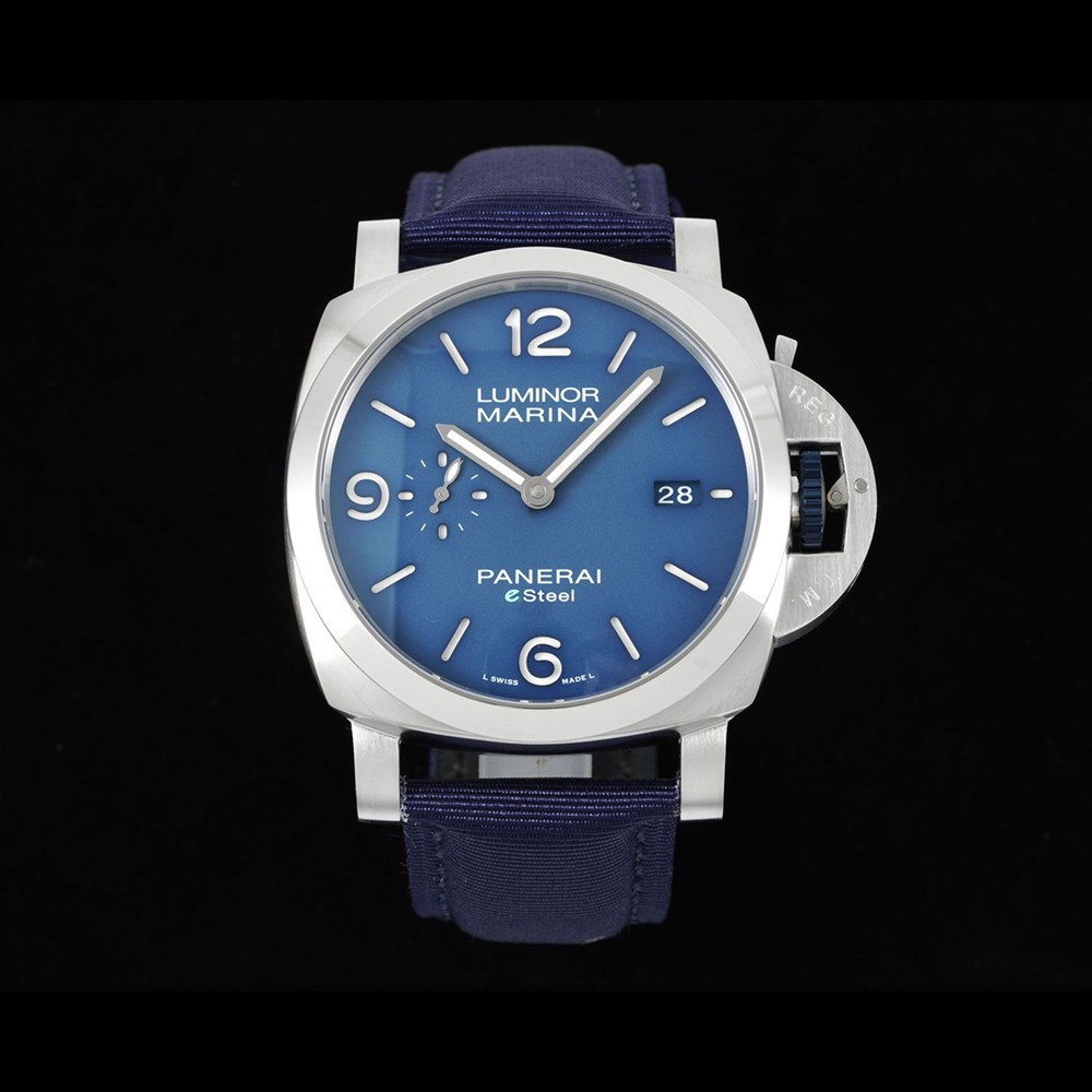 파네라이 루미노르 마린 데이트 블루 다이얼 44mm PAM01157