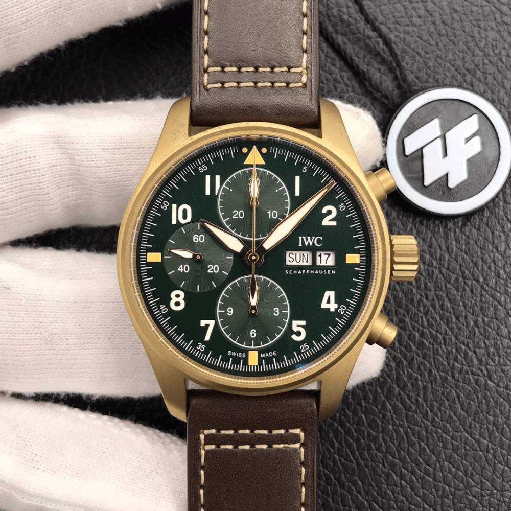IWC 파일럿 크로노그래프 스핏파이어 브론즈 레더 스트랩 41mm IW387902