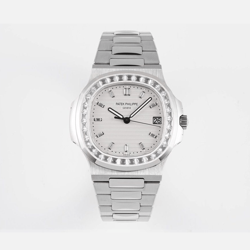 파텍필립 노틸러스 화이트 다이얼 바게트 다이아 베젤 SS 브레이슬릿 40mm 5711