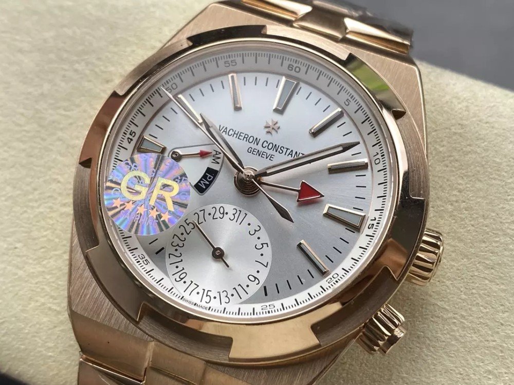 바쉐론 콘스탄틴 오버시즈 듀얼 타임 실버 다이얼 로즈골드 금통 41mm 7920V