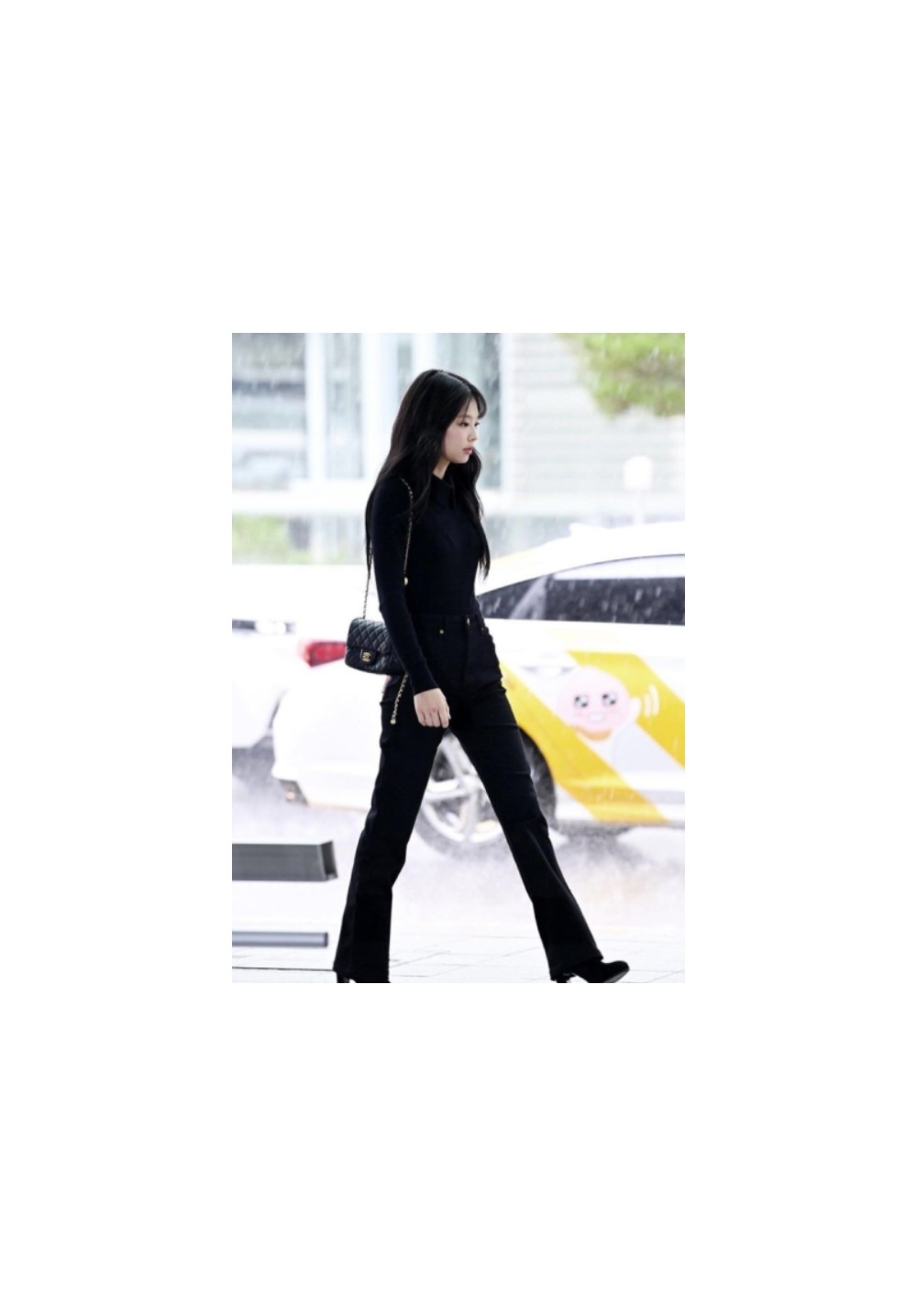 [제니 PICK] 샤넬 체인 골든볼 쁘띠삭 램스킨 숄더백 블랙 금장